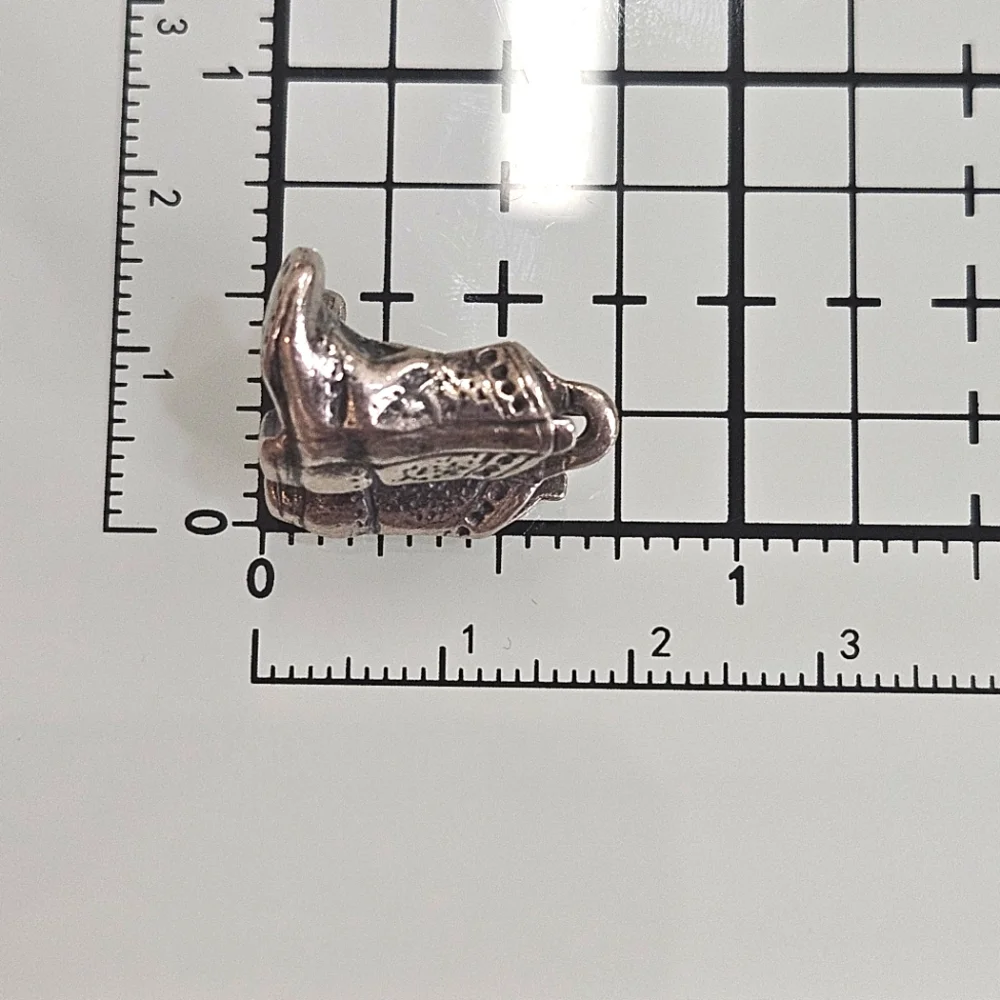 James Avery Sterling Silver 925 Pair of Cowboy Boots Charm Pendant